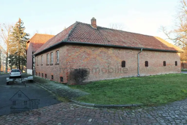 8B98B9B1-5815-4986-9CD0-66EF5C3F8D3E